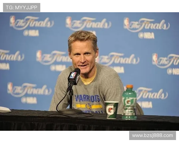 霍福德称库里每次移动都令联盟对手心生畏惧